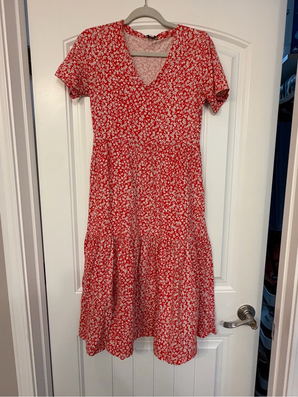 J. Crew Coral/red  Floral V‑Neck Midi Dress